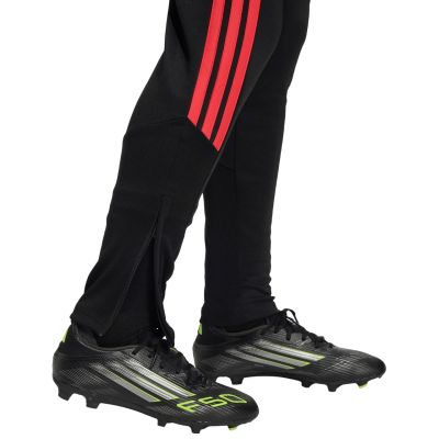 13. Spodnie dla dzieci adidas Tiro 26 League czarno-czerwone JY9677