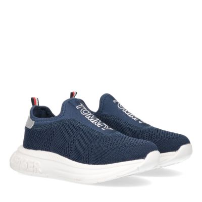 11. Buty Tommy Hilfiger W T3B4-32246-0735800
