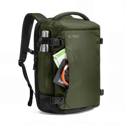 3. Plecak Tech-Protect Defender S70 RYANAIR & WIZZAIR 24L na laptop - ciemnozielony