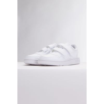 9. Buty adidas Hoops 3.0 CF C Jr GW0436