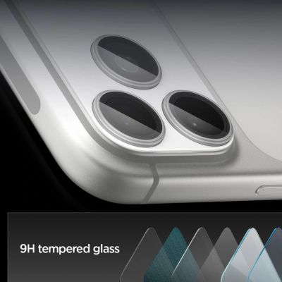 7. Szkło na obiektyw Spigen Optik Pro XL na iPhone 17 Pro Max - srebrne