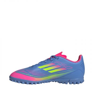 5. Buty piłkarskie adidas F50 Club TF Jr IE3733