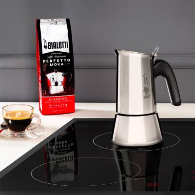 13. Bialetti Venus box Kawiarka moka 0,2 l Srebrny