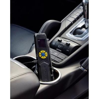 25. POMPKA KOMPRESOR TURYSTYCZNY NA AKUMULATOR MICHELIN