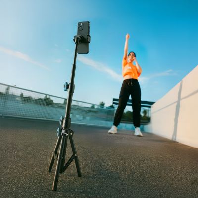 5. Statyw trójnożny Wozinsky WRLD-00Y1S tripod wytrzymały statyw ze stali węglowej 1.7m matowy - czarny