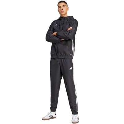 7. Spodnie adidas Tiro 25 Essentials Woven M JC5445