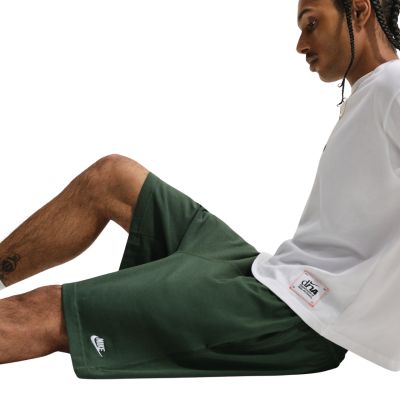 5. Spodenki męskie Nike Club zielone FQ4359 323