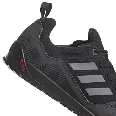 6. Buty adidas Terrex Swift Solo 2 M GZ0331