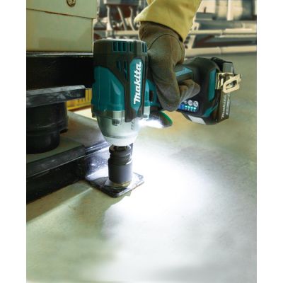 16. Klucz udarowy 18V bez Aku i Ład DTW300Z MAKITA