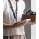 8. Smycz Ringke Lanyard Strap Crossbody na telefon - czarna