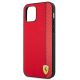 6. Etui Ferrari On Track Carbon Stripe na iPhone 12 Pro Max - czerwone
