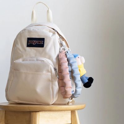 4. Smycz do telefonu Ringke Holder & Puffer Hand Strap - różowa