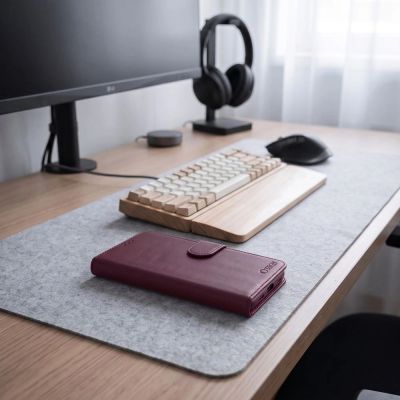 5. Etui Tech-Protect Wallet na Xiaomi Redmi Note 17 Pro Max 5G - burgundowe
