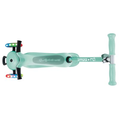 14. Hulajnoga z siedziskiem GO•UP SPORTY LIGHTS (452-706-4 S)