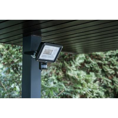 10. Brennenstuhl 1171250342 reflektor Czarny 30 W LED D
