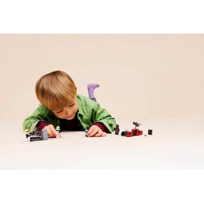 9. LEGO Star Wars 75449 Atak na Mandalore – zestaw bitewny