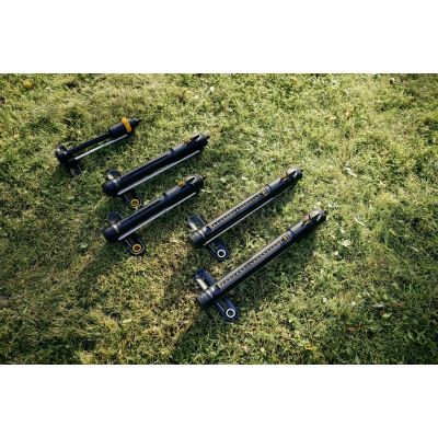 10. FISKARS ZRASZACZ WAHADŁOWY M X-SERIES