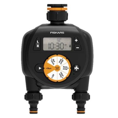 4. Fiskars 1054792 Czarny Elektroniczny regulator nawadniania