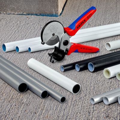 7. KNIPEX OBCINAK DO RUR KOMPOZYTOWYCH I PLASTIKOWYCH