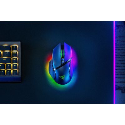 3. Razer Basilisk V3 Pro myszka Po prawej stronie RF Wireless + Bluetooth + USB Type-C Optyczny 30000 DPI