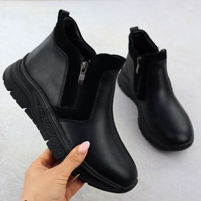 2. Skórzane botki damskie na zamek ocieplane czarne Filippo  7292