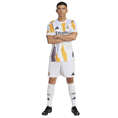 4. Koszulka adidas Real Madryt Pre-Match M JJ3493