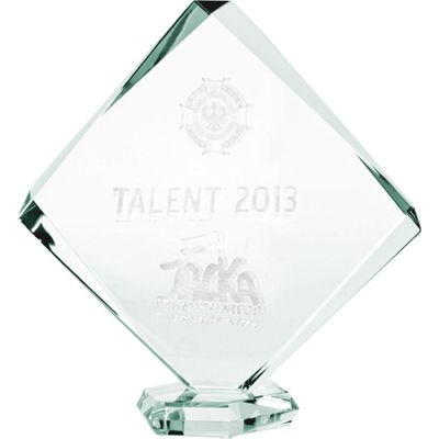 7. Trofeum szklane grawerowane 3D z etui