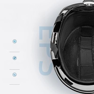 4. Kask narciarski Qunature 10130003001 z nausznikami snowboard 58-61 cm - biały