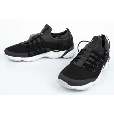 30. Buty Reebok DMX Fusion CN6060