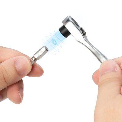 8. Zestaw narzędzi rowerowych Rockbros multitool z pompką na naboje CO2 i kluczem grzechotkowym - czarny