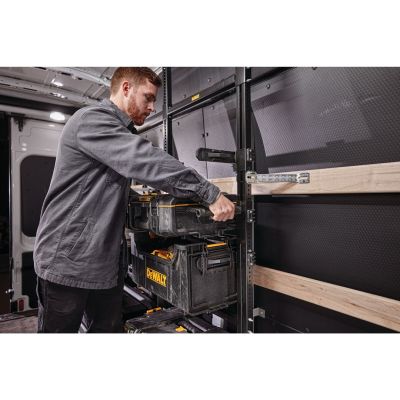 6. DeWALT DWST83293-1 walizka na narzędzia