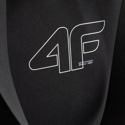 4. Torba na ramię 4F F110 głęboka czerń 4FWSS26ASBGF110 20S