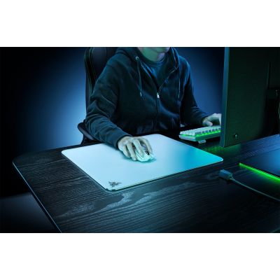 2. Razer Atlas Podkładka dla graczy Biały