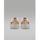 6. Buty damskie  NIKE WMNS AIR JORDAN SKYLINE LOW LE (IQ6586-100)
