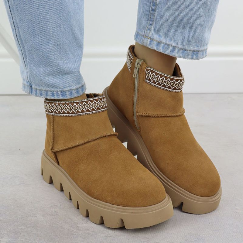 5. Skórzane botki damskie mukluki na zamek Rieker W2074-24