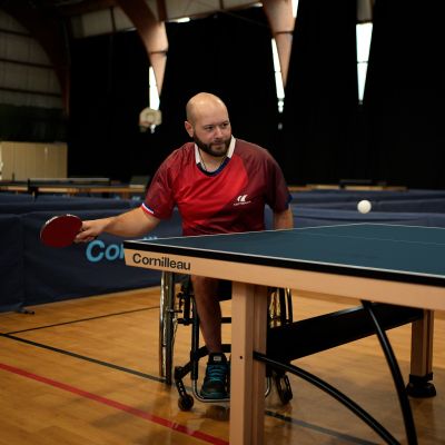 31. Stół do tenisa stołowego Cornilleau Competition 850 Wood ITTF 2024 118605