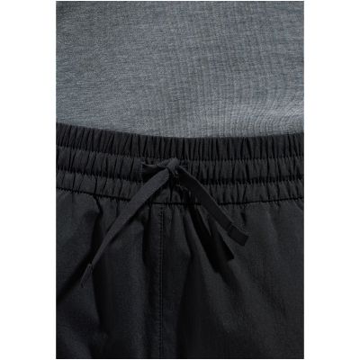 2. Spodenki damskie ODLO Essential Short czarne