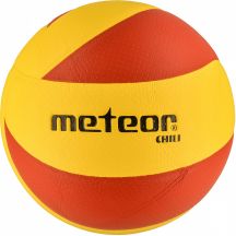 Piłka Meteor Chili PU została wykonana z miękkiego tworzywa które zapewnia dobre odbicie i komfort gry.
