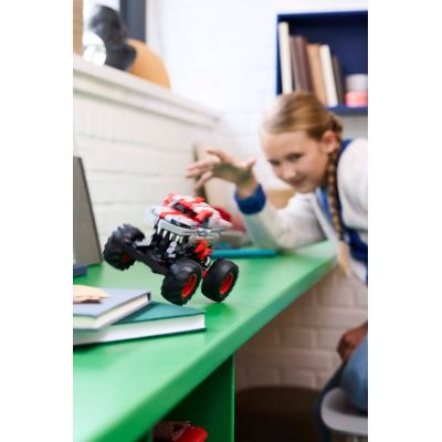 8. LEGO Technic 42200 - Monster Jam ThunderROARus z napędem typu pull-back