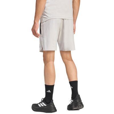 3. Spodenki męskie adidas Tiro Travel Woven szare KE8369
