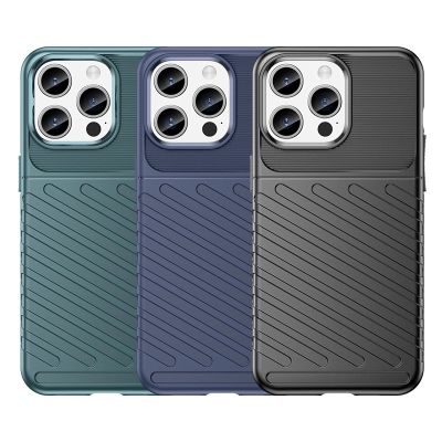 8. Pancerne etui iPhone 15 Pro Max Thunder Case - czarne