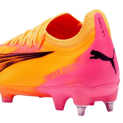 11. Buty piłkarskie Puma Ultra Ultimate MxSG M 107747 03