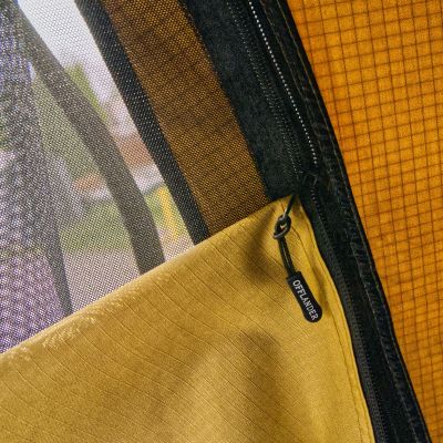 43. Namiot dachowy Offlander Triangle Slim Coyote OFF_RTT_SLIM