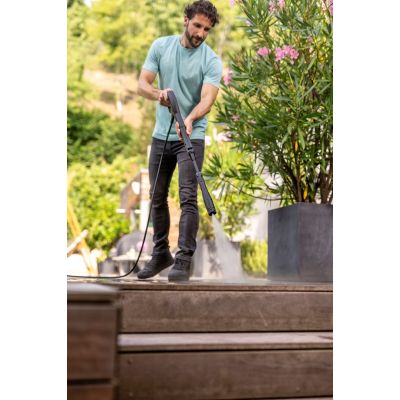 8. Myjka ciśnieniowa KARCHER K 4 WCM Premium Home - 1.324-232.0
