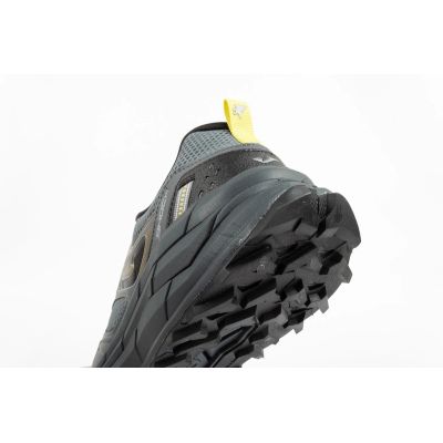 16. Buty Joma Shock M TKSHOW2522