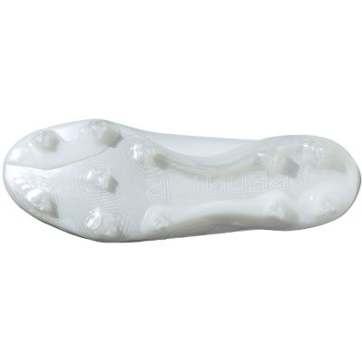 7. Buty piłkarskie adidas Predator Elite FG U IE1803