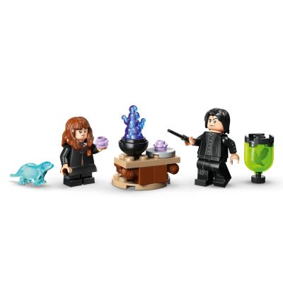 7. LEGO Harry Potter 76464 Kociołek: sekretna klasa eliksirów