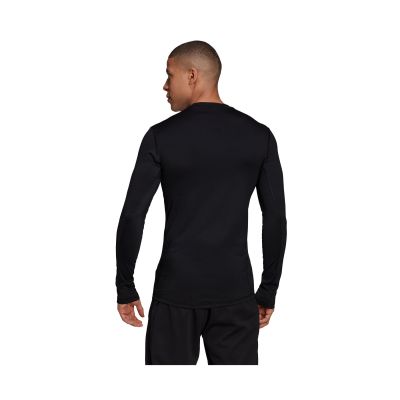 3. Koszulka adidas TechFit Warm M H23120