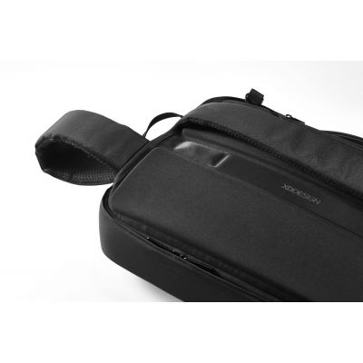 5. XD DESIGN PLECAK ANTYKRADZIEŻOWY BOBBY BIZZ 2.0 CZARNY P/N: P705.921