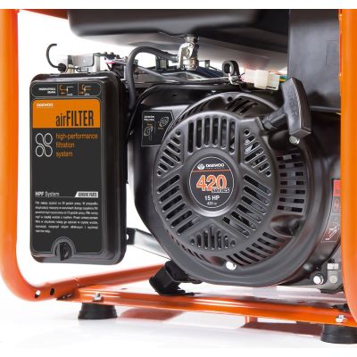 5. Daewoo GDA 7500DPE-3 agregat prądotwórczy 6000 W 30 l Benzynowy Pomarańczowy, Czarny